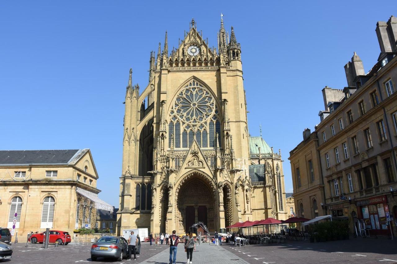 Grand Appartement Vue Cathedrale Metz Eksteriør bilde